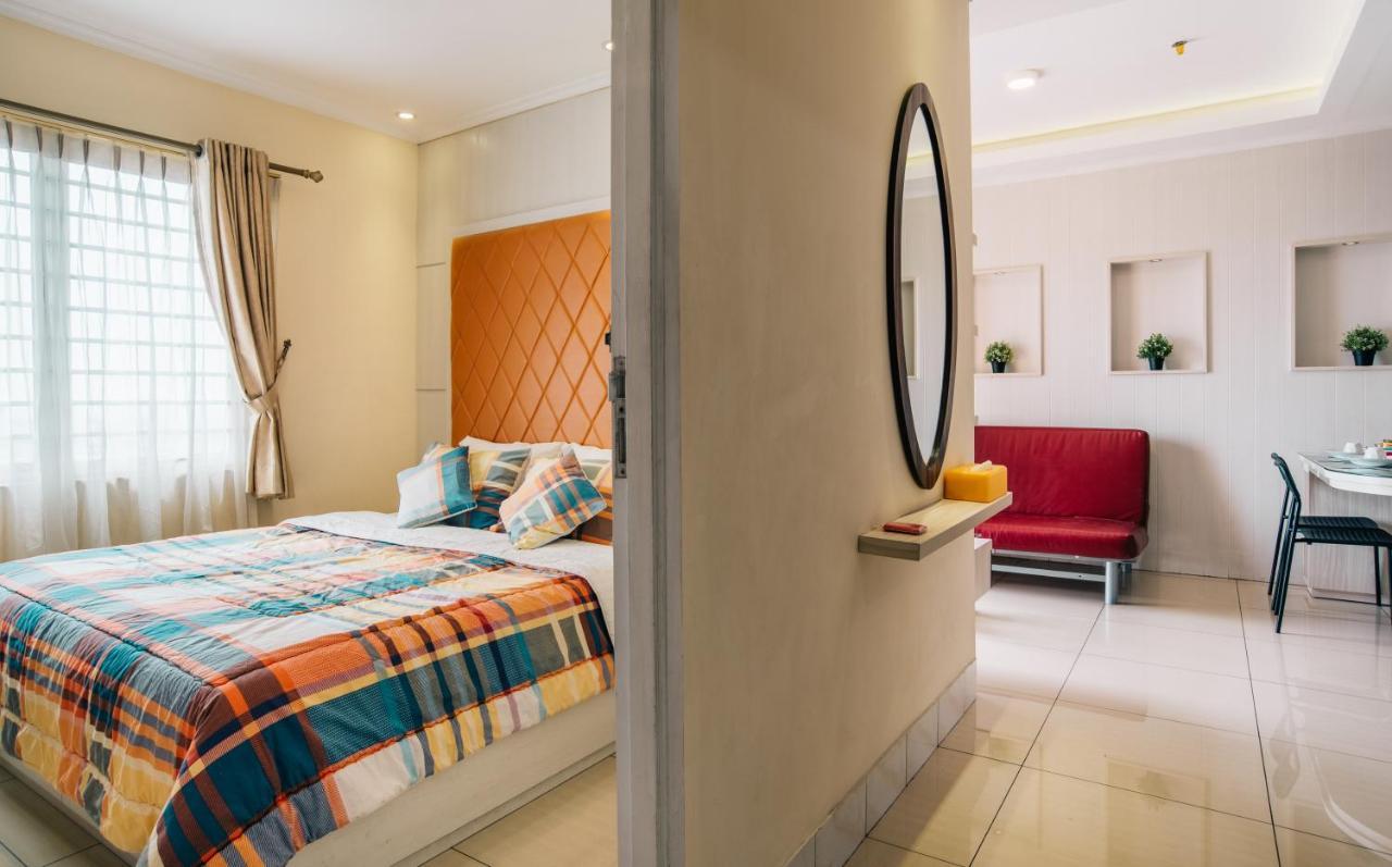 Ravarine Suite Apartment Jakarta Exterior foto