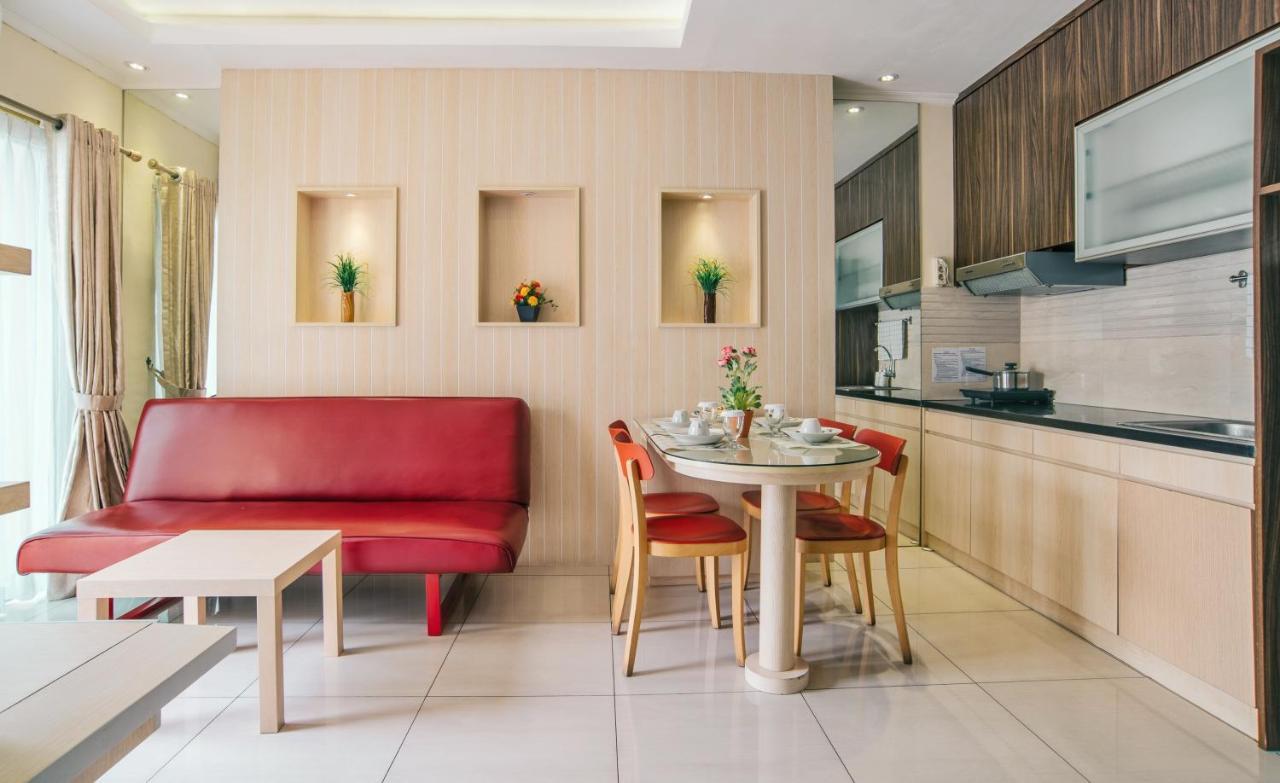 Ravarine Suite Apartment Jakarta Exterior foto